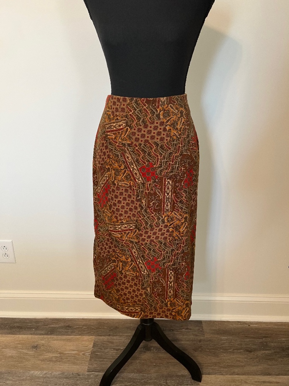 Women's Briggs New York Brown Patterned Straight Maxi Skirt w/ Kick Pleat